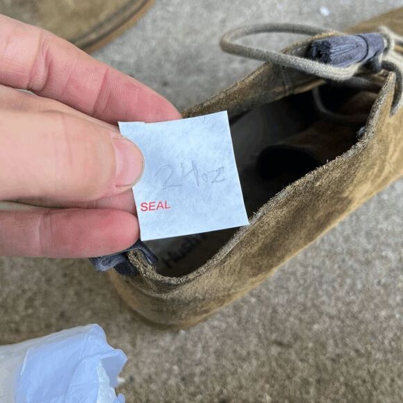 Hush Puppies Olive Suede Chukka Boots w/ Tassel Laces, Size 9 - Picture 6 of 10